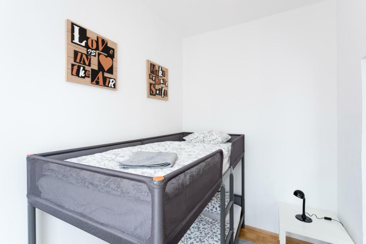 Lovely Two Level Apartment For Families Відень Екстер'єр фото