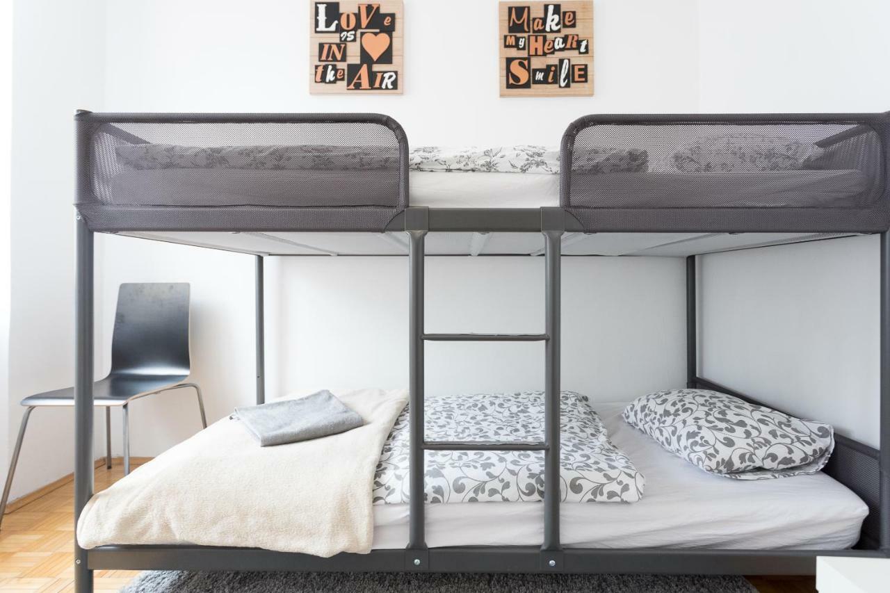 Lovely Two Level Apartment For Families Відень Екстер'єр фото